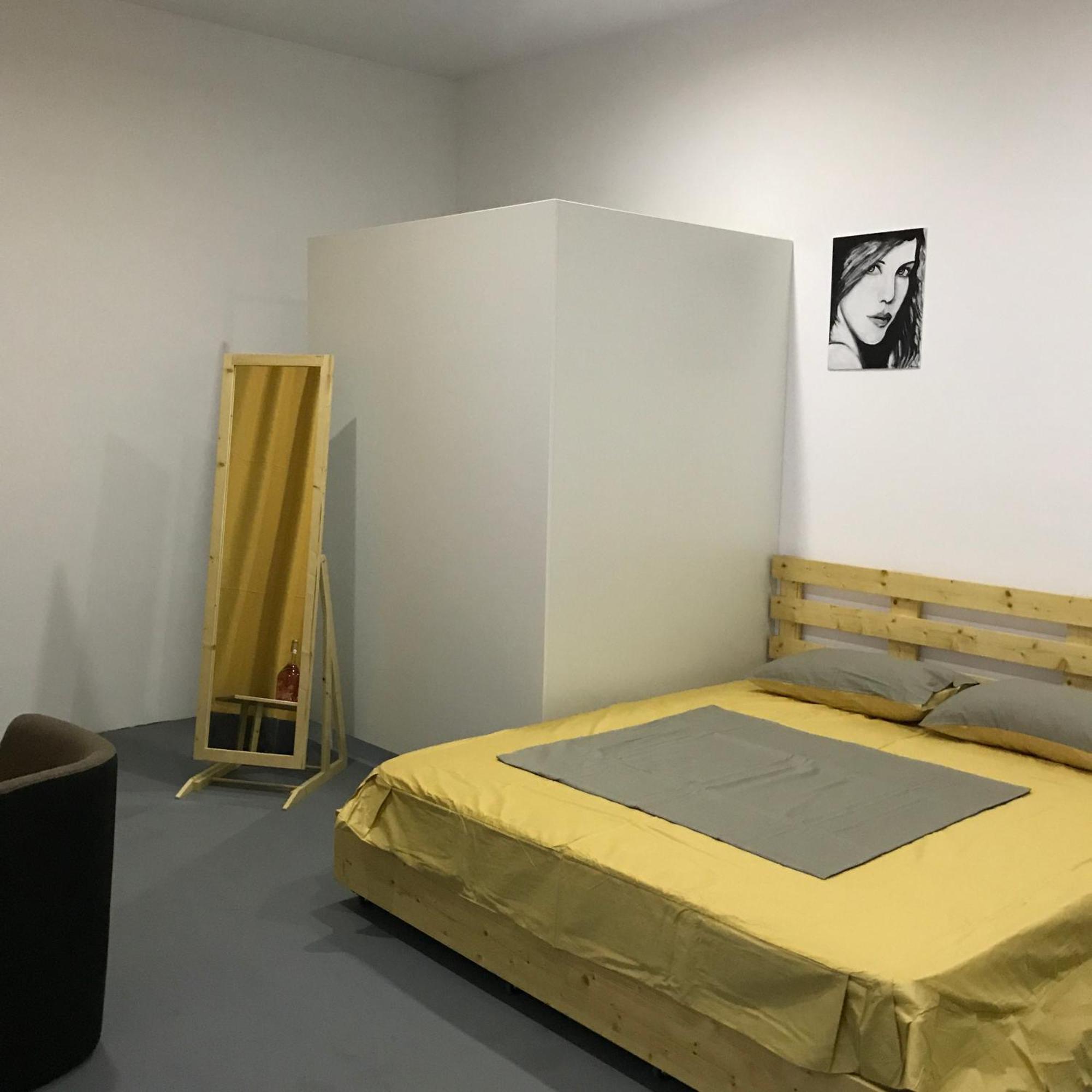 Central Park Studios Букурещ Екстериор снимка