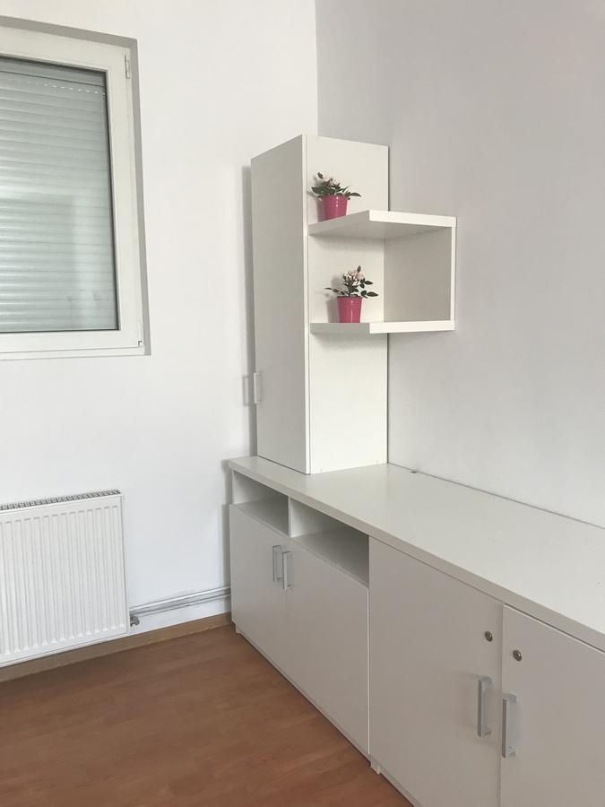 Central Park Studios Букурещ Екстериор снимка
